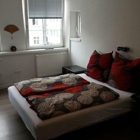 Marktplatz Ferienwohnung Guntzbourg Extérieur photo
